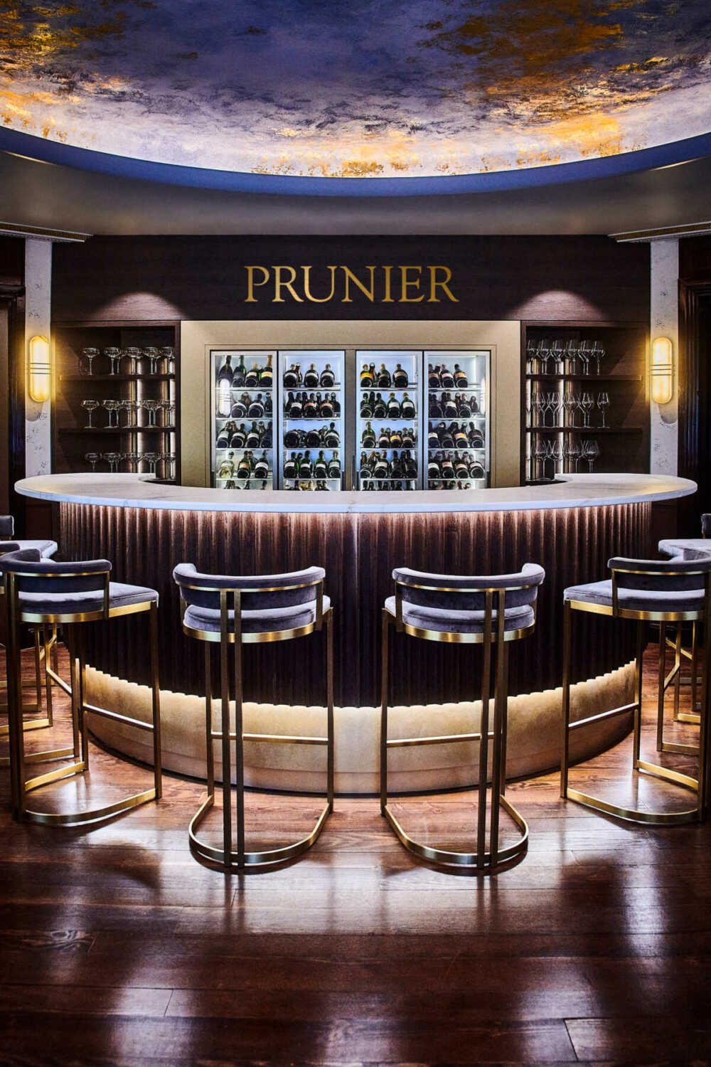 Bar du restaurant Prunier