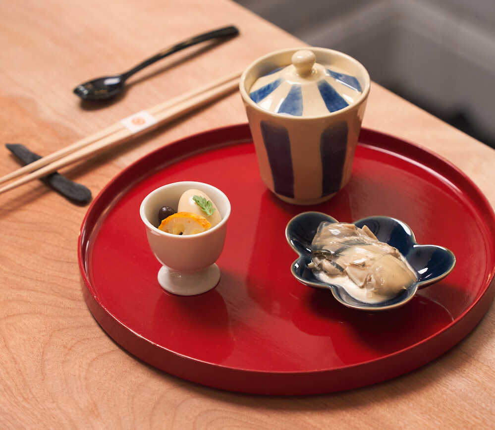 table japonaise assiette de spécialités