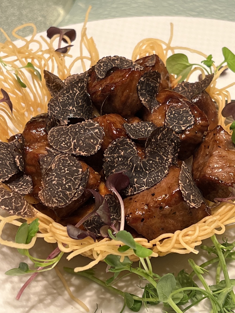 nouvel an chinois assiette de bœuf aux truffes
