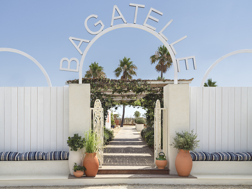 Bagatelle Beach entrée