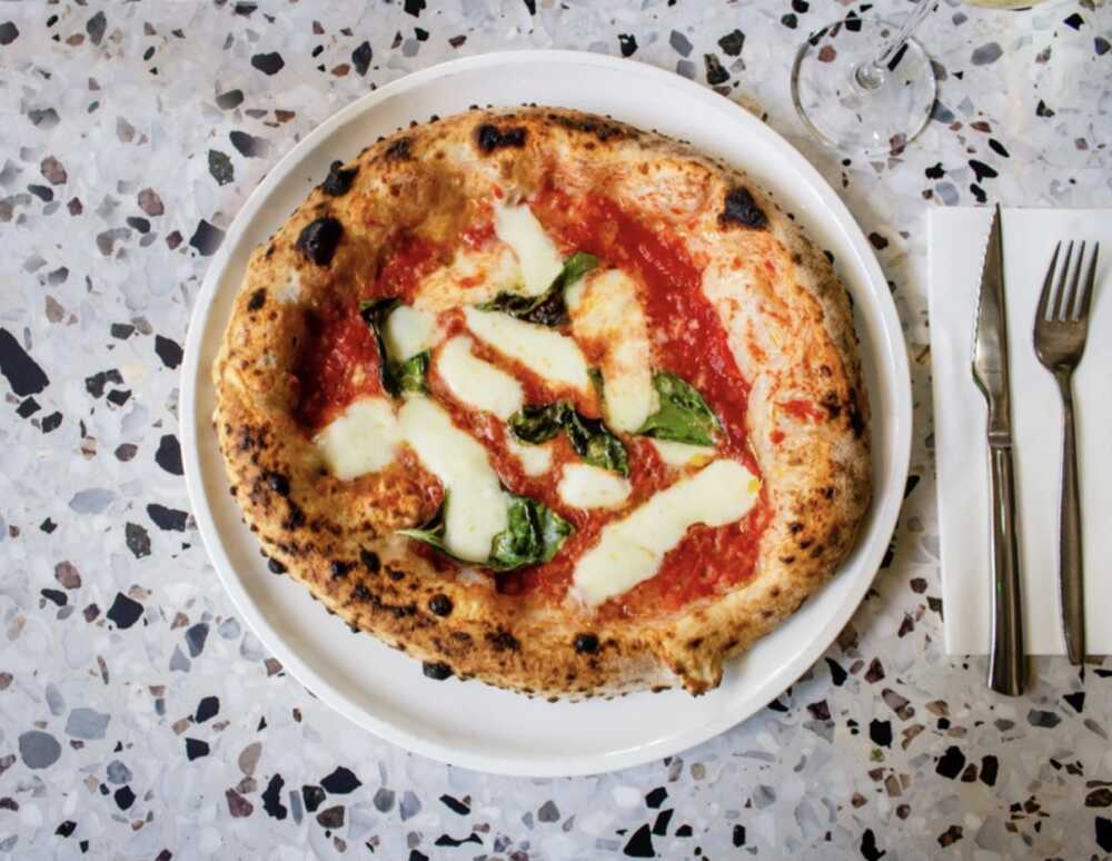 bonne pizza : caviar