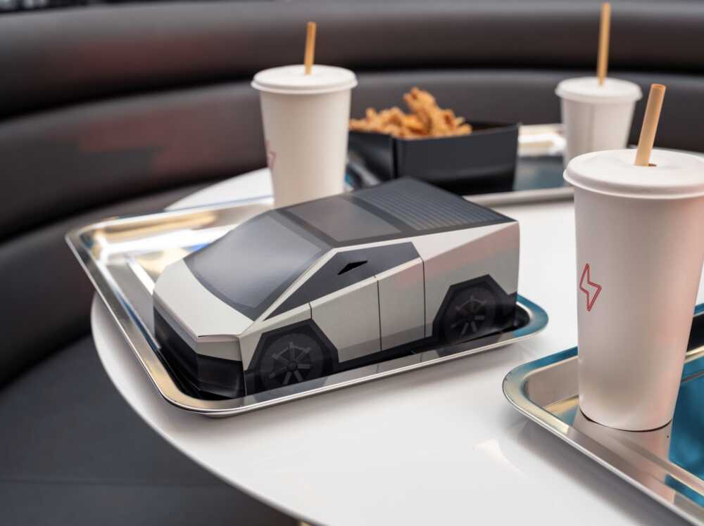 Elon Musk cybertruck