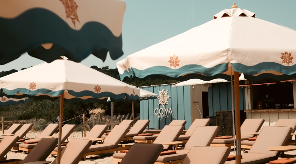 Prolonger l&rsquo;été aux tables de Coya Beach, à Ramatuelle