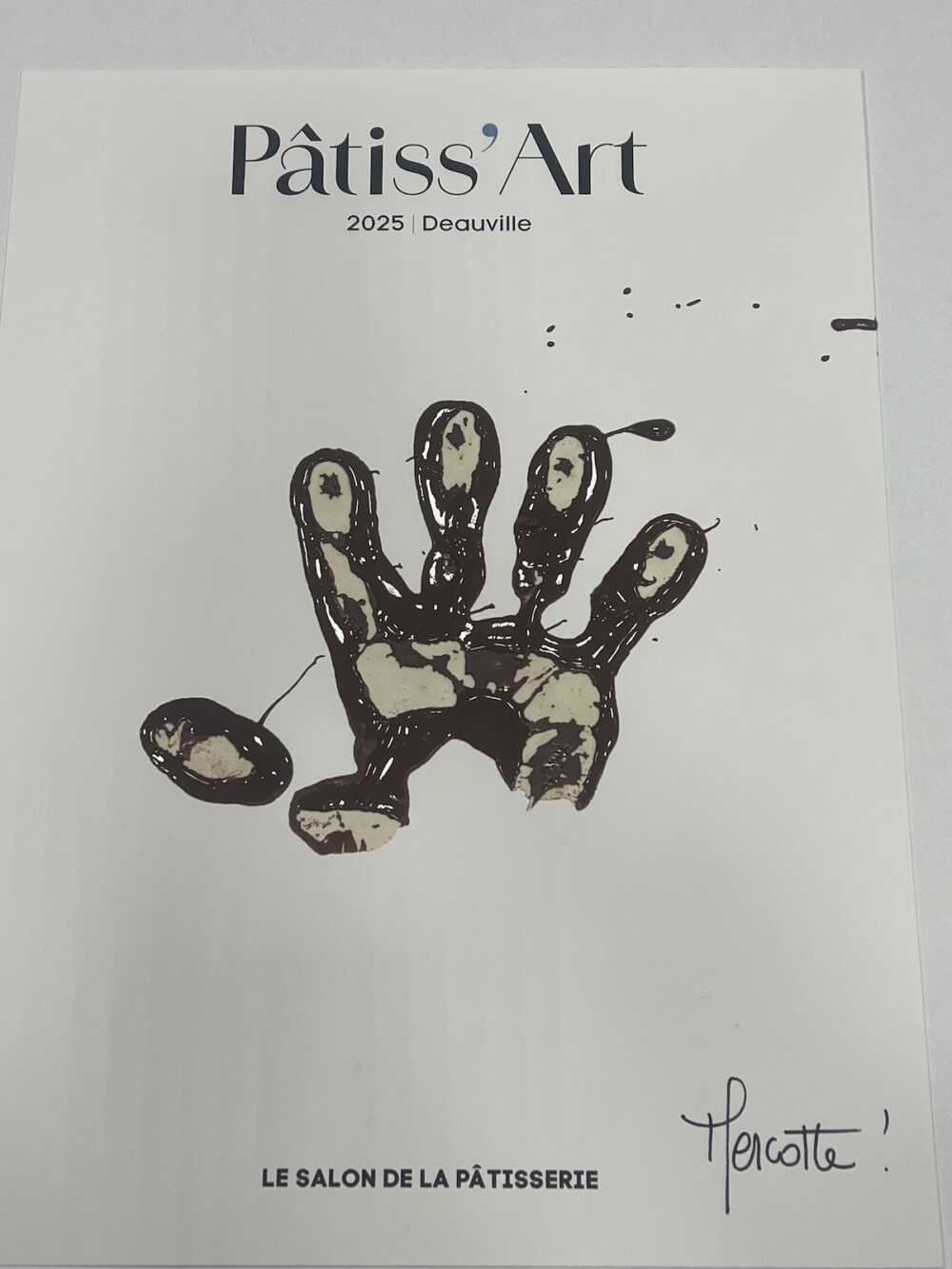 L'empreinte de la  main de Mercotte en chocolat
