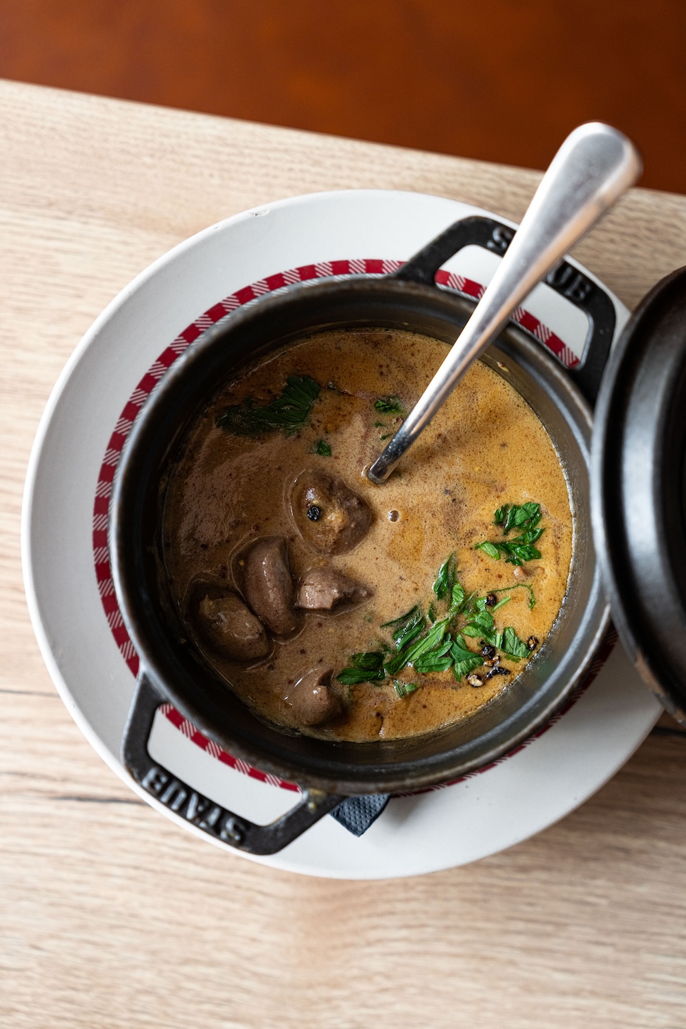 Le Bistrot des Fables cocotte champignons