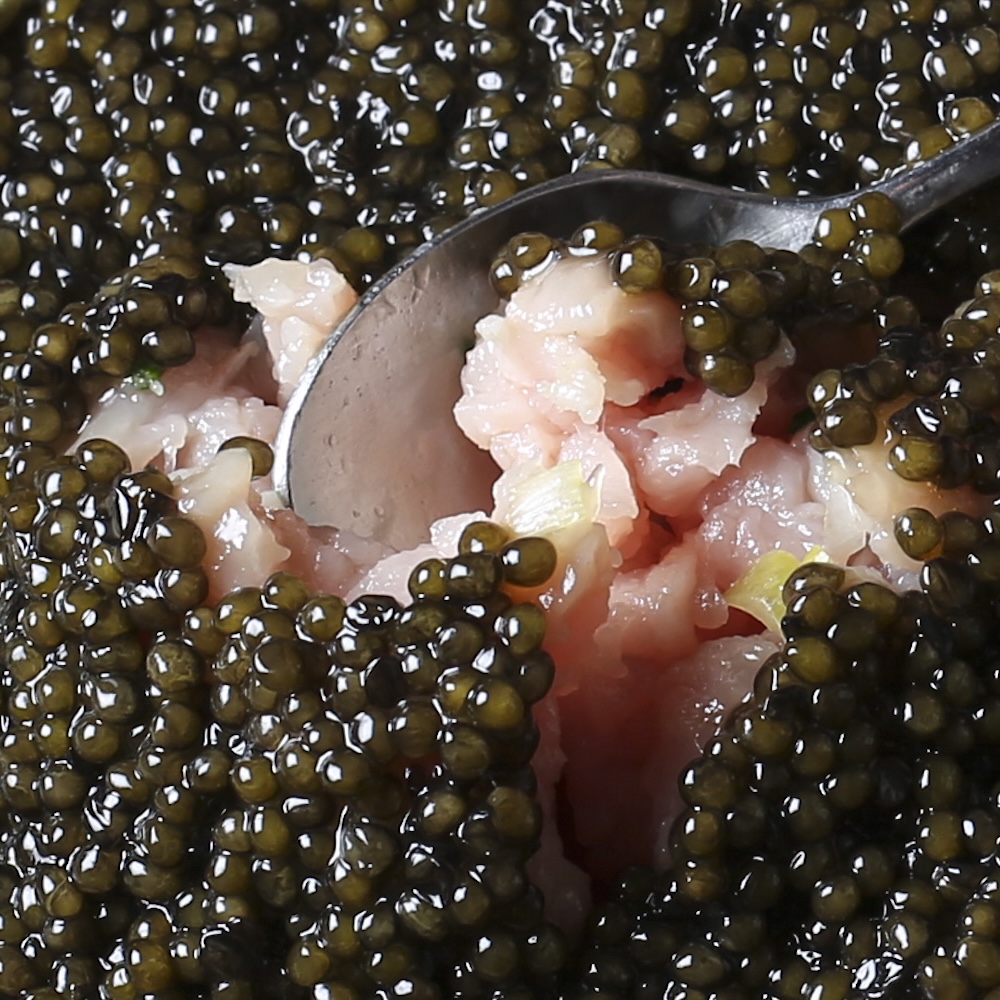 Hugo Desnoyer : caviar et veau