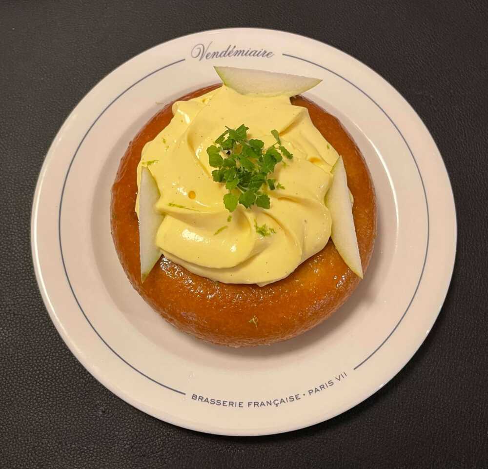 Vendémiaire baba au rhum