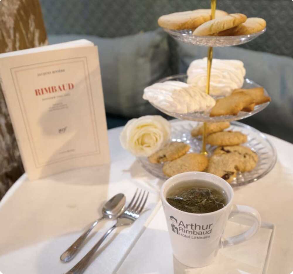 tea time chic biscuits
