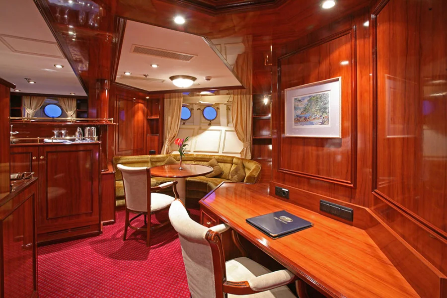 Star Clippers bureau