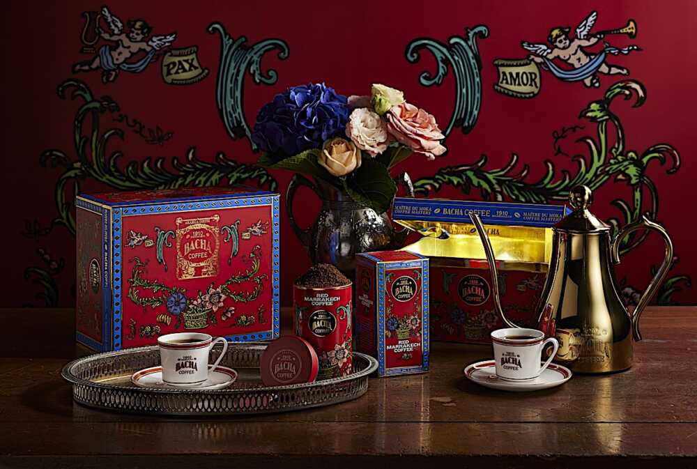 Bacha Coffee les coffrets rouge et or