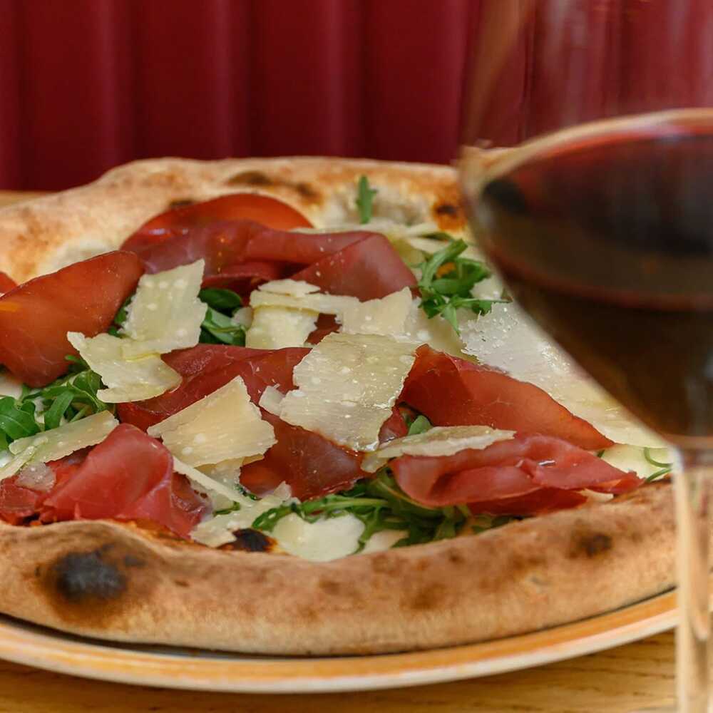 Carmine Police pizza