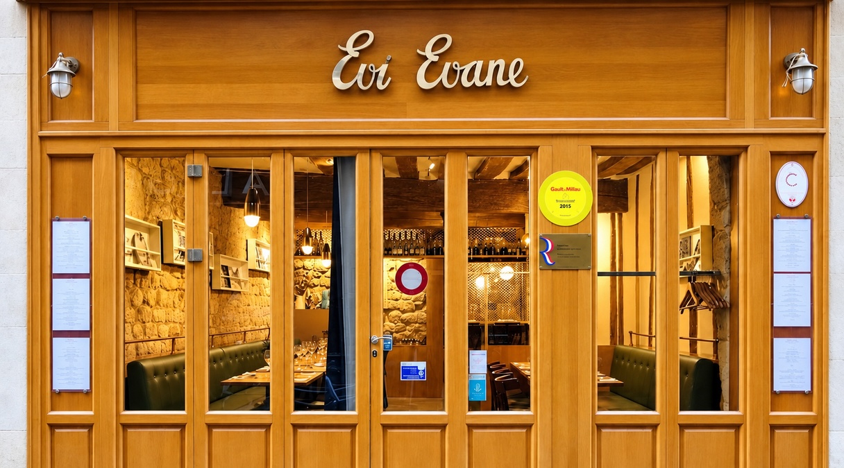 La Grèce invite l’Épire à la table parisienne Evi Evane